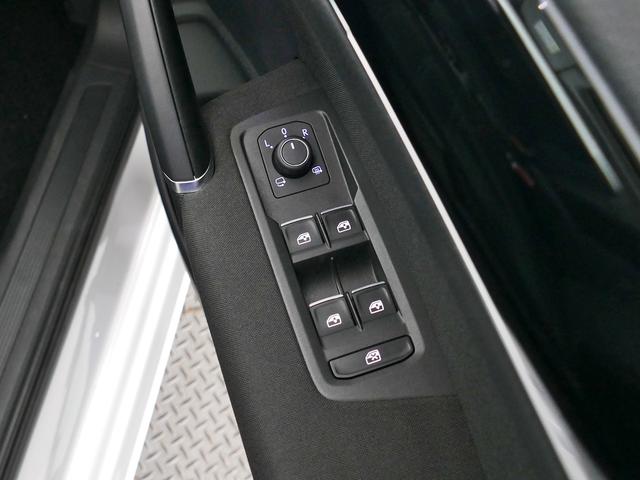 ゴルフトゥーラン TSI ハイライン パノラマスラィディングルーフ 純正ナビ ETC2.0 リアカメラ 歩行者検定エマージェンシーブレーキ 追従機能ACC LEDライト認定中古車(39枚目)