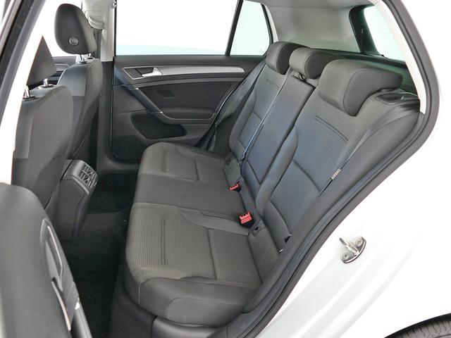 ゴルフ TSIコンフォートライン マイスター ナビ テクノロジー 17インチアルミ ETC2.0 リアカメラ 歩行者検知エマージェンシーブレーキ デジタルメーター 追従機能ACC 後方支援 後退時衝突防止 前後センサー 駐車支援 認定中古車(16枚目)