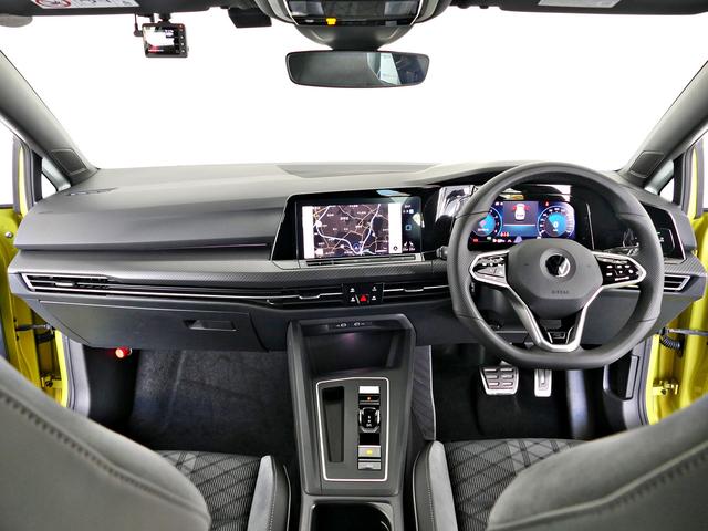 ゴルフ ｅＴＳＩ　Ｒライン　ナビ　デジタルメーター　ＥＴＣ２．０　リアカメラ　歩行者検知エマージェンシーブレーキ　デジタルメーター　追従機能ＡＣＣ　後方支援　後退時衝突防止　前後センサー　トラベルアシスト　認定中古車（20枚目）