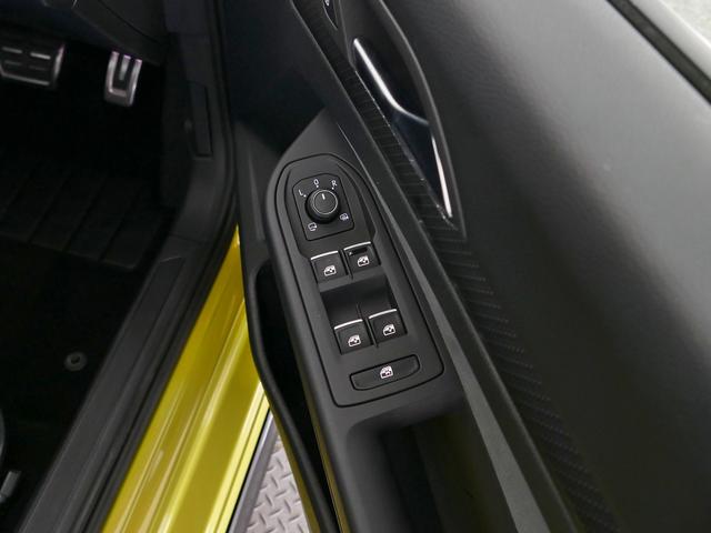 ゴルフ ｅＴＳＩ　Ｒライン　ナビ　デジタルメーター　ＥＴＣ２．０　リアカメラ　歩行者検知エマージェンシーブレーキ　デジタルメーター　追従機能ＡＣＣ　後方支援　後退時衝突防止　前後センサー　トラベルアシスト　認定中古車（41枚目）