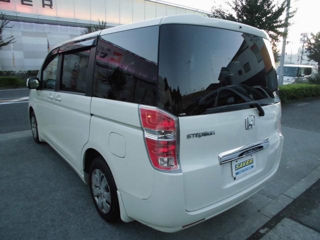 ステップワゴン Ｇ　Ｌパッケージ　両側パワースライドドア　純正ナビ地デジＴｖバックカメラ　ＥＴＣ　フォグランプ（5枚目）