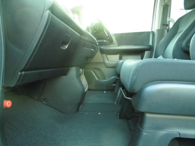 ステップワゴンスパーダ Z 両側パワースライドドア 純正ナビ地デジTV バックカメラ ETC フォグランプ(13枚目)