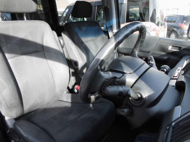 ステップワゴンスパーダ Ｚ　両側アワースライドドア　フルソグナビ　ＴＶ　バックカマラ　後席フリップダウンモニター　ＥＴＣ　フォグランプ（11枚目）