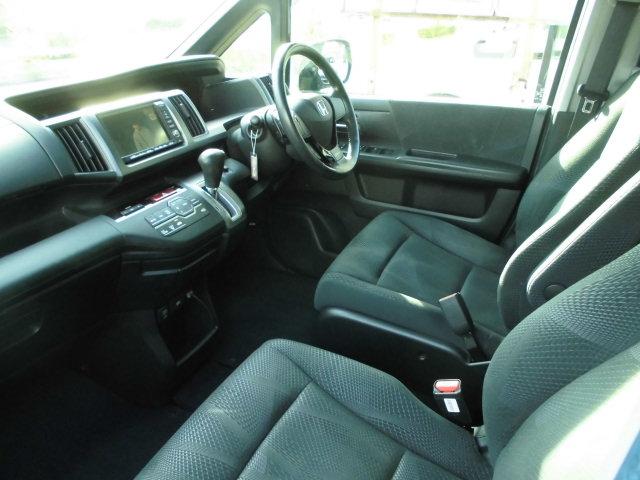 ステップワゴンスパーダ Ｚ　両側アワースライドドア　フルソグナビ　ＴＶ　バックカマラ　後席フリップダウンモニター　ＥＴＣ　フォグランプ（12枚目）