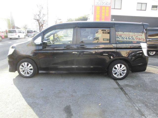 ステップワゴンスパーダ Ｓ　両側アワースライドドア　フルセグＴＶ　ナビ　バックカメラ　ＥＴＣ　フォグランウ（4枚目）