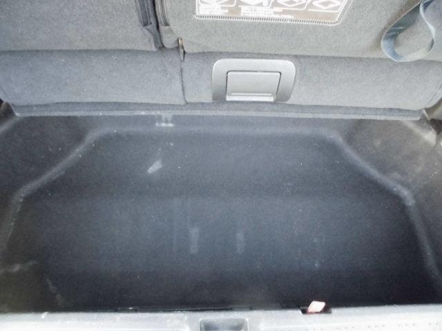 ステップワゴンスパーダ Ｓ　両側アワースライドドア　フルセグＴＶ　ナビ　バックカメラ　ＥＴＣ　フォグランウ（28枚目）