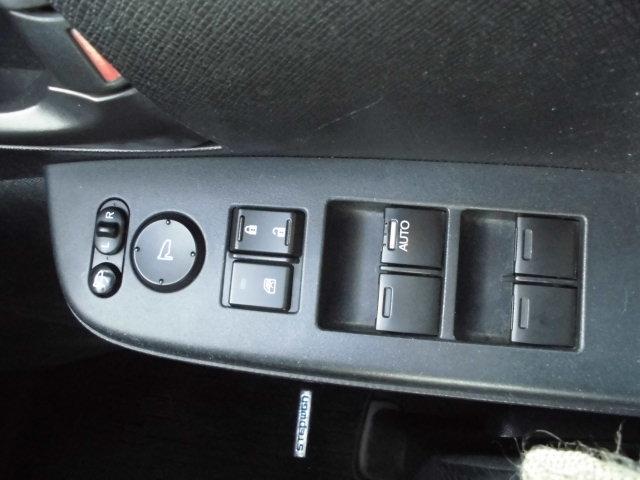 ステップワゴンスパーダ S 左アワースライドドア 純正ナビ 地デジTV バックカメラ ETC フォグランウ(28枚目)