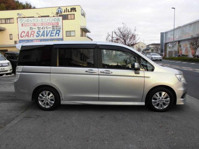 ステップワゴンスパーダ Ｚ　両側パワースライドドア　純正フルセグナビ　バックカメラ　フォブランプＥＴＣ（8枚目）