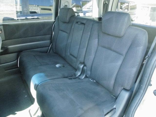 ステップワゴンスパーダ Ｚ　両側パワースライドドア　フルセグナビバックカメラ　後席フリップダウンモニター　マルチビューモニター　ＥＴＣ　フォグランプ（19枚目）