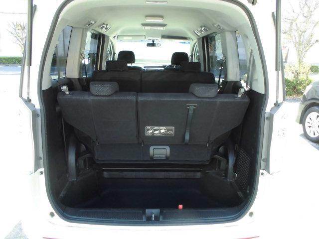 ステップワゴンスパーダ Ｚ　両側パワースライドドア　フルセグナビバックカメラ　後席フリップダウンモニター　マルチビューモニター　ＥＴＣ　フォグランプ（26枚目）