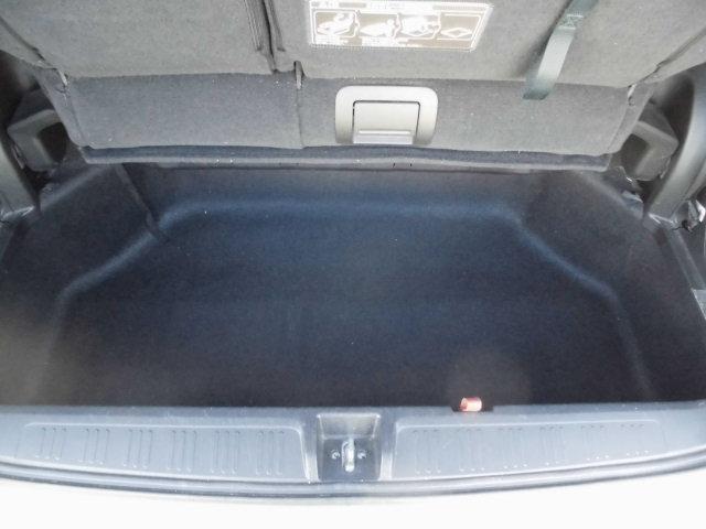 ステップワゴンスパーダ Ｚ　両側パワースライドドア　フルセグナビバックカメラ　後席フリップダウンモニター　マルチビューモニター　ＥＴＣ　フォグランプ（27枚目）