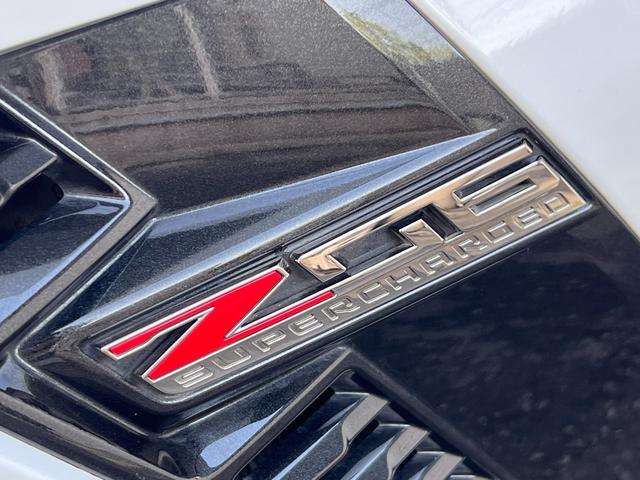 シボレーコルベット Ｚ０６　３ＬＺ　正規ディーラー車　２０１６モデル　スーパーチャージャー　ＢＯＳＥオーディオ（12枚目）