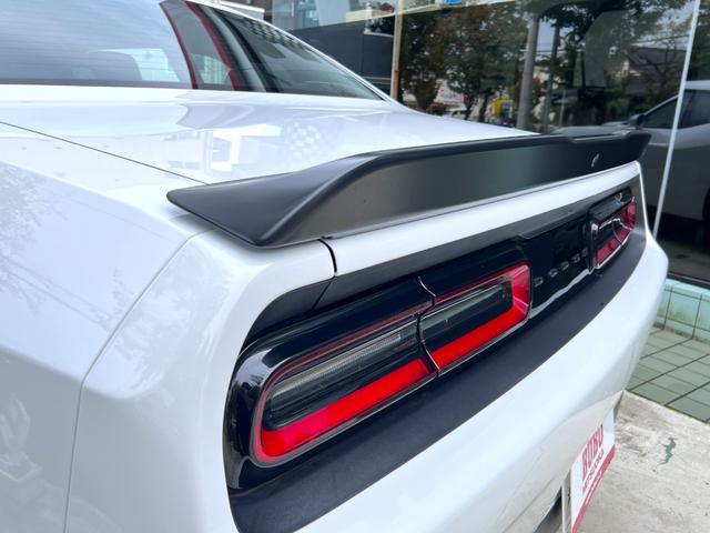 ダッジ・チャレンジャー ＧＴ　ブラックトップＰＫＧ　　クルーズコントロール　パドルシフト　ドラレコ　バックカメラ　アップルカープレイ・アンドロイドオート　エンジンスターター（16枚目）