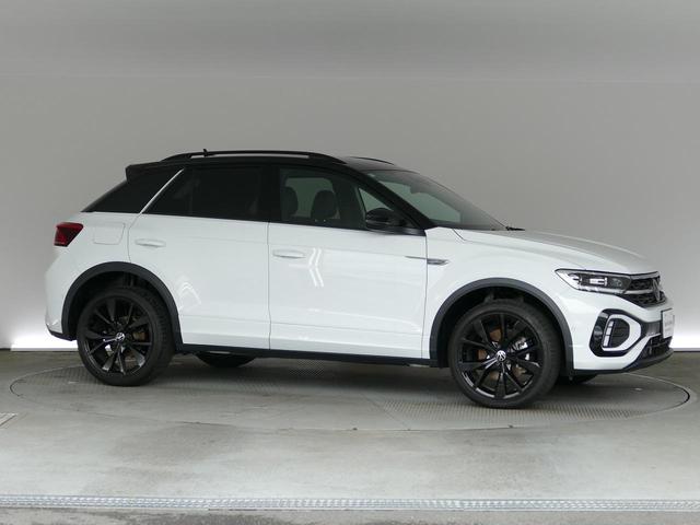 Ｔ－ロック ＴＤＩ　Ｒライン　ブラックスタイル　フォルクスワーゲン認定中古車　禁煙　元社用車　純正ナビゲーション　ＥＴＣ　リアカメラ　アダプティブクルーズコントロール　純正アルミホイール（64枚目）