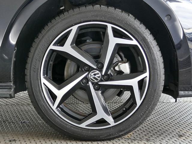 ポロ ＴＳＩ　Ｒライン　フォルクスワーゲン認定中古車　禁煙　純正ナビゲーション　ＥＴＣ　リアカメラ　アダプティブクルーズコントロール　純正アルミホイール（25枚目）