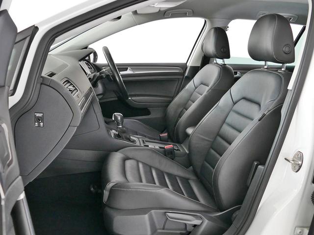 ゴルフオールトラック TSI 4モーション アップグレードパッケージ フォルクスワーゲン認定中古車 4WD 黒革 純正ナビゲーション ETC リアカメラ アダプティブクルーズコントロール 純正アルミホイール(23枚目)