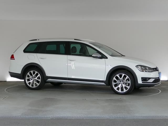 ゴルフオールトラック TSI 4モーション アップグレードパッケージ フォルクスワーゲン認定中古車 4WD 黒革 純正ナビゲーション ETC リアカメラ アダプティブクルーズコントロール 純正アルミホイール(67枚目)