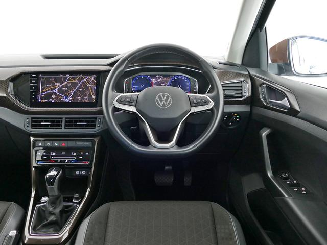 T-クロス カッパースタイル フォルクスワーゲン認定中古車 禁煙 元社用車 限定車 純正ナビゲーション ETC リアカメラ アダプティブクルーズコントロール 純正アルミホイール(26枚目)