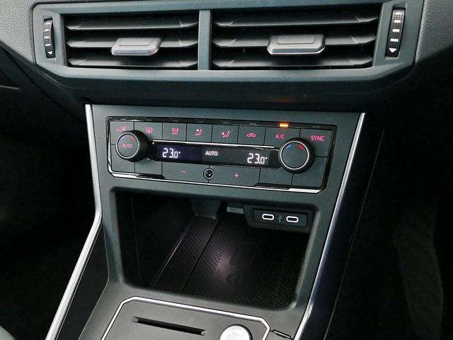 ポロ ＴＳＩ　Ｒライン　フォルクスワーゲン認定中古車　禁煙　純正ナビゲーション　ＥＴＣ　リアカメラ　アダプティブクルーズコントロール　純正アルミホイール　純正エアロ（43枚目）