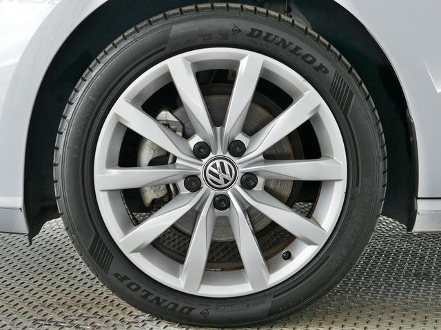 ゴルフ TSIコンフォートライン テックエディション フォルクスワーゲン認定中古車 限定車 純正ナビゲーション ETC リアカメラ アダプティブクルーズコントロール 純正アルミホイール(12枚目)