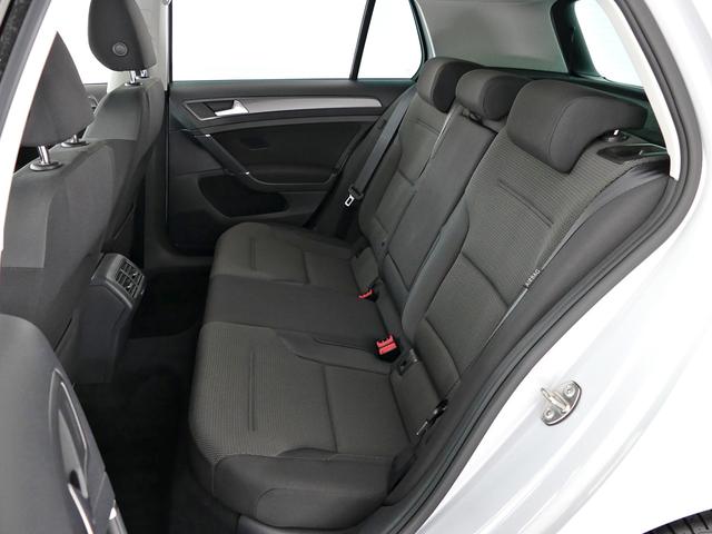 ゴルフ TSIコンフォートライン テックエディション フォルクスワーゲン認定中古車 限定車 純正ナビゲーション ETC リアカメラ アダプティブクルーズコントロール 純正アルミホイール(22枚目)