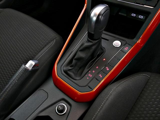 ポロ TSIコンフォートライン フォルクスワーゲン認定中古車 禁煙 純正ナビゲーション ETC リアカメラ アダプティブクルーズコントロール 純正アルミホイール セーフティPKG(38枚目)