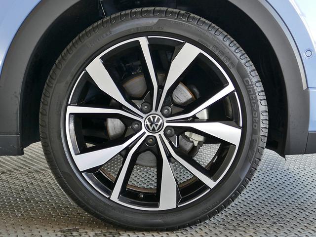 T-クロス TSI Rライン フォルクスワーゲン認定中古車 禁煙 純正ナビゲーション ETC リアカメラ アダプティブクルーズコントロール 純正アルミホイール(15枚目)