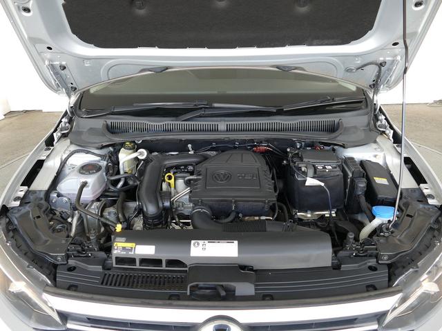 ポロ TSIコンフォートライン フォルクスワーゲン認定中古車 禁煙 純正ナビゲーション ETC リアカメラ ハロゲンヘッドランプ テクノロジーPKG 純正アルミホイール(8枚目)