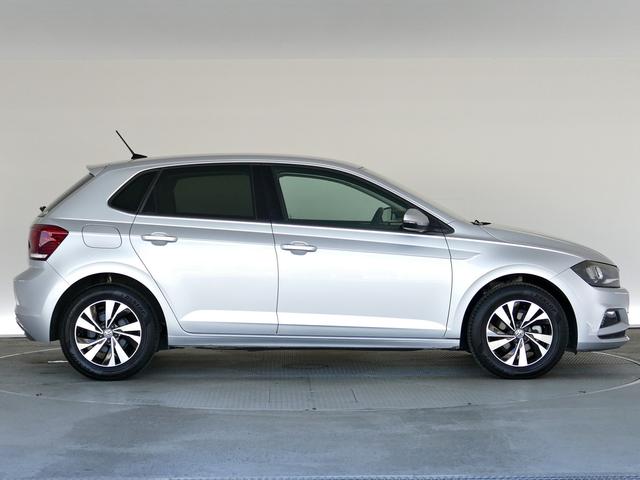 ポロ TSIコンフォートライン フォルクスワーゲン認定中古車 禁煙 純正ナビゲーション ETC リアカメラ ハロゲンヘッドランプ テクノロジーPKG 純正アルミホイール(16枚目)