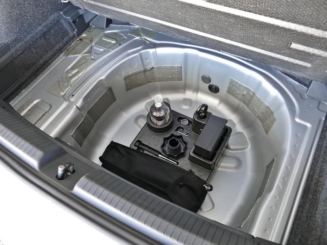 ポロ TSIコンフォートライン フォルクスワーゲン認定中古車 禁煙 純正ナビゲーション ETC リアカメラ ハロゲンヘッドランプ テクノロジーPKG 純正アルミホイール(24枚目)