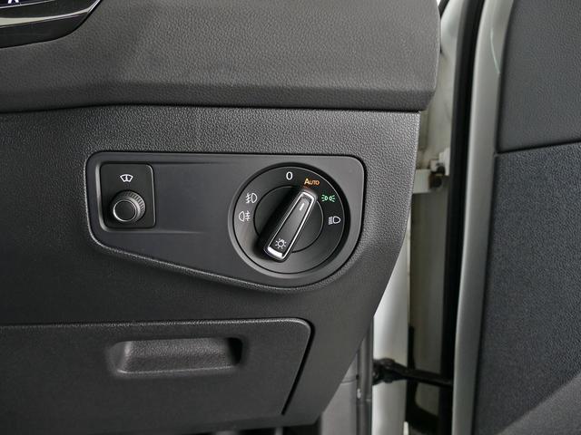 ティグアン ＴＳＩ　Ｒライン　フォルクスワーゲン認定中古車　禁煙　純正ナビゲーション　ＥＴＣ　リアカメラ　アダプティブクルーズコントロール　純正アルミホイール　専用エアロ（39枚目）