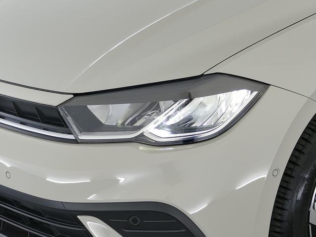 ポロ ＴＳＩアクティブ　フォルクスワーゲン認定中古車　禁煙　１オーナー　純正ナビゲーション　ＥＴＣ　リアカメラ　アダプティブクルーズコントロール　純正アルミホイール　テクノロジーＰＫＧ（9枚目）