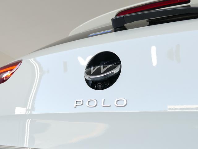 ポロ ＴＳＩアクティブ　フォルクスワーゲン認定中古車　禁煙　１オーナー　純正ナビゲーション　ＥＴＣ　リアカメラ　アダプティブクルーズコントロール　純正アルミホイール　テクノロジーＰＫＧ（10枚目）