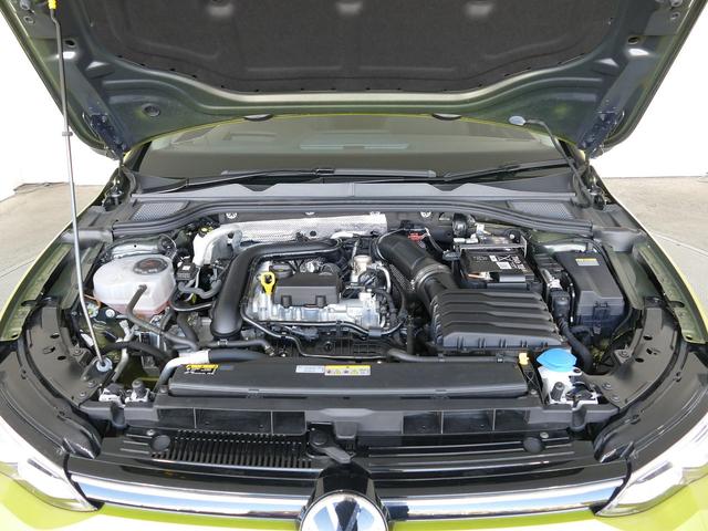 ゴルフ eTSIアクティブ プラチナムエディション フォルクスワーゲン認定中古車 禁煙 純正ナビゲーション ETC リアカメラ アダプティブクルーズコントロール 純正アルミホイール(8枚目)