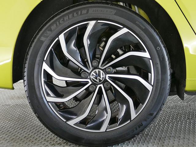 ゴルフ eTSIアクティブ プラチナムエディション フォルクスワーゲン認定中古車 禁煙 純正ナビゲーション ETC リアカメラ アダプティブクルーズコントロール 純正アルミホイール(13枚目)