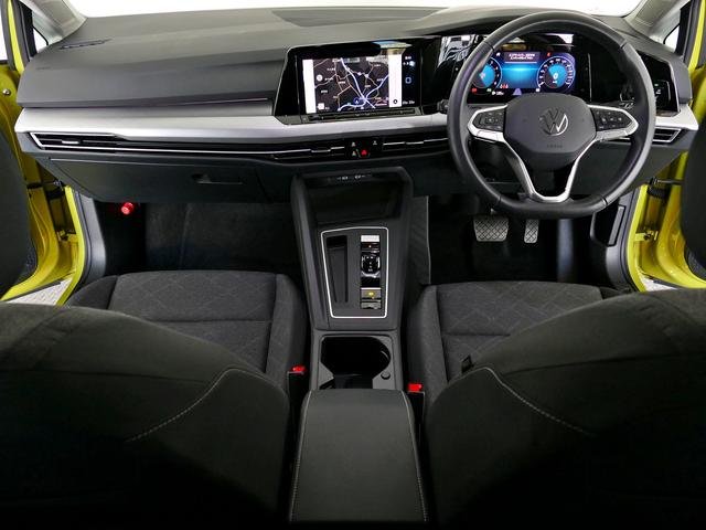 ゴルフ eTSIアクティブ プラチナムエディション フォルクスワーゲン認定中古車 禁煙 純正ナビゲーション ETC リアカメラ アダプティブクルーズコントロール 純正アルミホイール(17枚目)