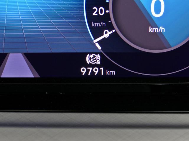 ゴルフ eTSIアクティブ プラチナムエディション フォルクスワーゲン認定中古車 禁煙 純正ナビゲーション ETC リアカメラ アダプティブクルーズコントロール 純正アルミホイール(26枚目)