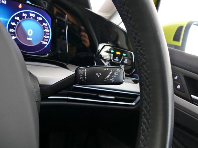 ゴルフ eTSIアクティブ プラチナムエディション フォルクスワーゲン認定中古車 禁煙 純正ナビゲーション ETC リアカメラ アダプティブクルーズコントロール 純正アルミホイール(32枚目)