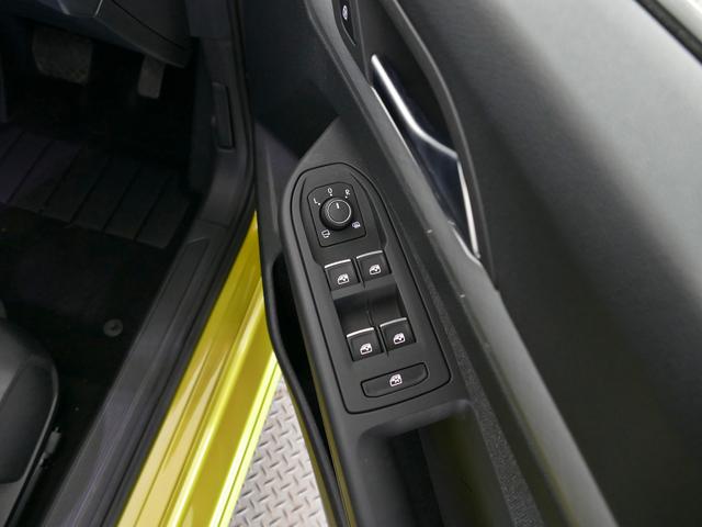 ゴルフ eTSIアクティブ プラチナムエディション フォルクスワーゲン認定中古車 禁煙 純正ナビゲーション ETC リアカメラ アダプティブクルーズコントロール 純正アルミホイール(40枚目)