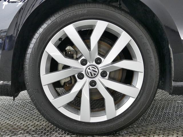 ゴルフ ＴＳＩハイライン　フォルクスワーゲン認定中古車　禁煙　黒革　純正ナビゲーション　ＥＴＣ　リアカメラ　アダプティブクルーズコントロール　純正アルミホイール（14枚目）