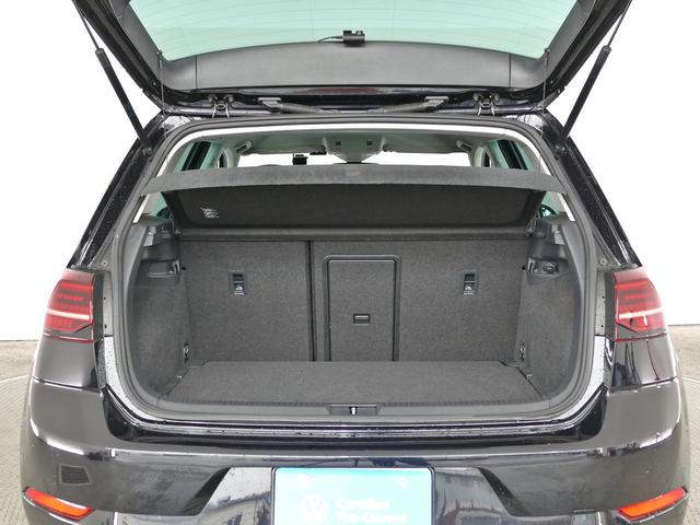 ゴルフ ＴＳＩハイライン　フォルクスワーゲン認定中古車　禁煙　黒革　純正ナビゲーション　ＥＴＣ　リアカメラ　アダプティブクルーズコントロール　純正アルミホイール（24枚目）