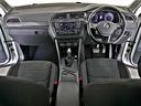 ＴＳＩ　ハイライン　フォルクスワーゲン認定中古車　禁煙　純正ナビゲーション　ＥＴＣ　リアカメラ　アダプティブクルーズコントロール　純正アルミホイール（17枚目）