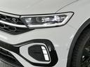 Ｔ－ロック ＴＤＩ　Ｒライン　ブラックスタイル　フォルクスワーゲン認定中古車　禁煙　元社用車　純正ナビゲーション　ＥＴＣ　リアカメラ　アダプティブクルーズコントロール　純正アルミホイール（8枚目）