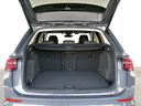 トランクのスペースも充分で荷物もたくさん載せられます。