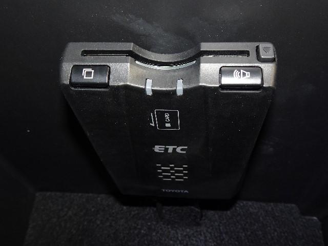 240S スマートキー メモリーナビ バックカメラ ETC(9枚目)
