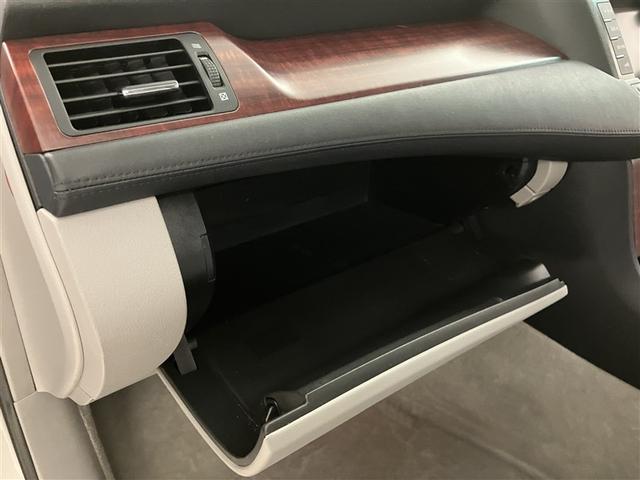 クラウン ロイヤルサルーン フルセグナビTV バックカメラ DVD再生 ETC 運転席エアバッグ AC クルーズC 助手席エアバッグ DVD再生可 パワーシート 盗難防止装置 アルミ スマ-トキ- ABS HDD(25枚目)