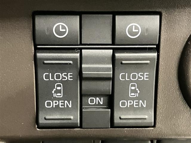 ルーミー G フルセグナビTV バックカメラ DVD再生 ETC追突軽減ブレーキ パワステ Aストップ LEDライト Rカメラ 記録簿付 横滑り防止システム ウォークスルー エアバック セキュリティーアラーム(8枚目)