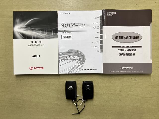 アクア G ナビTV バックカメラ シートヒーター 衝突回避BK 誤発進抑制機能 バックモニタ セキュリティー メンテナンスノート デュアルエアバック ナビTV LED 1オーナ- オートクルーズ(18枚目)