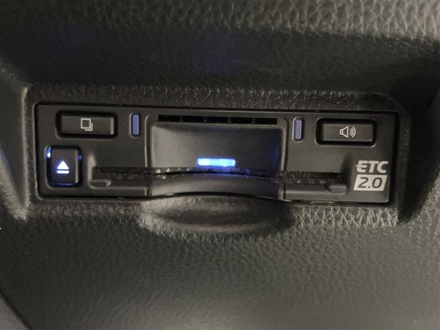 ノア ハイブリッドＳ－Ｚ　後席モニター　大型フルセグナビＴＶ　全周囲カメラ　シートヒーター　ＤＶＤ再生　ＥＴＣ２．０　パワーバックドア　　オートクルーズコントロール　両側自動ドア　ＬＥＤランプ　バックモニター　ＡＣ１００Ｖ（11枚目）