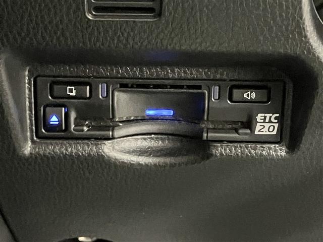 ヴォクシー Ｓ－Ｚ　ＤＶＤ再生機能　スマートキープッシュスタート　両側電動パワースライドドア　パワーウインドウ　１オナ　ＥＴＣ車載器　ＬＥＤライト　アルミホイール　盗難防止装置　記録簿　横滑り防止機能　キーフリー　ＡＢＳ（10枚目）